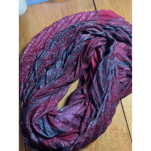 Womens Burgundy and Silver Infinity Scarf 28"x76" - Picture 6 of 13